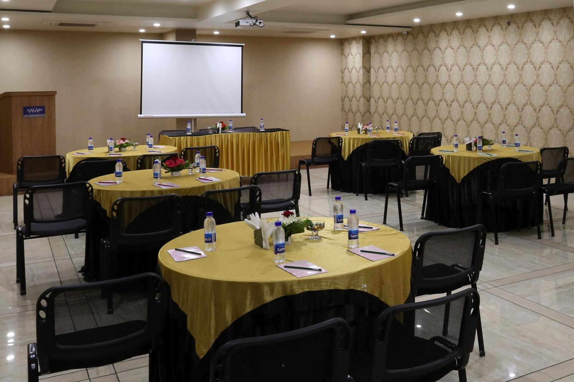 Grand Kailash Hotel Aurangabad  Exterior foto