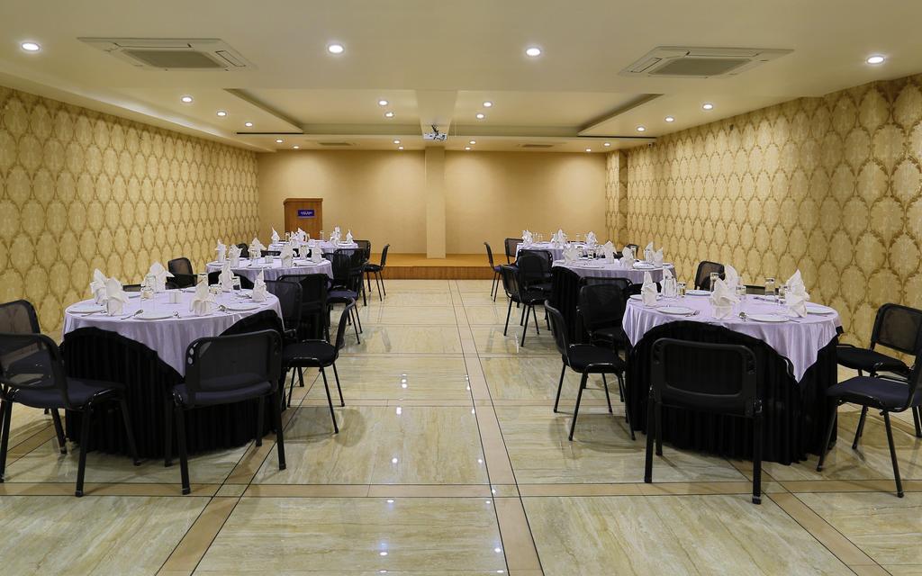 Grand Kailash Hotel Aurangabad  Exterior foto